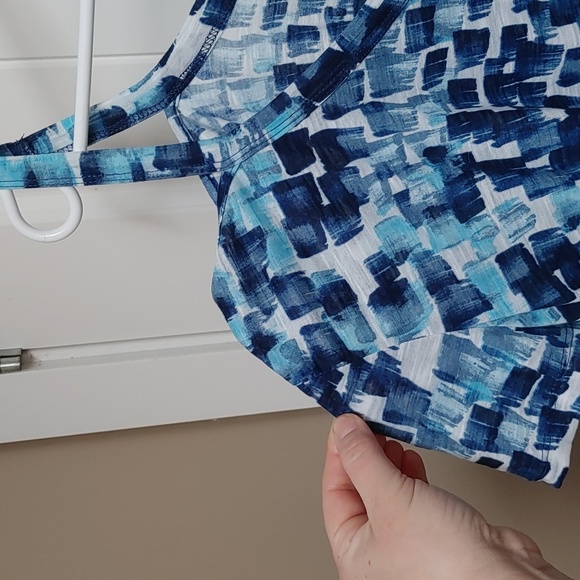 SIGNATURE WEEKEND women plus size 2X shoulder straps blue white black blouse - Picture 8 of 9